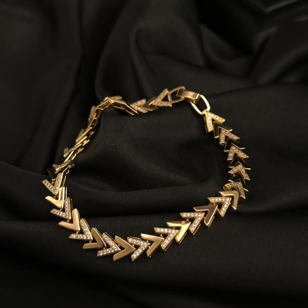 Link Chain Golden Bracelet