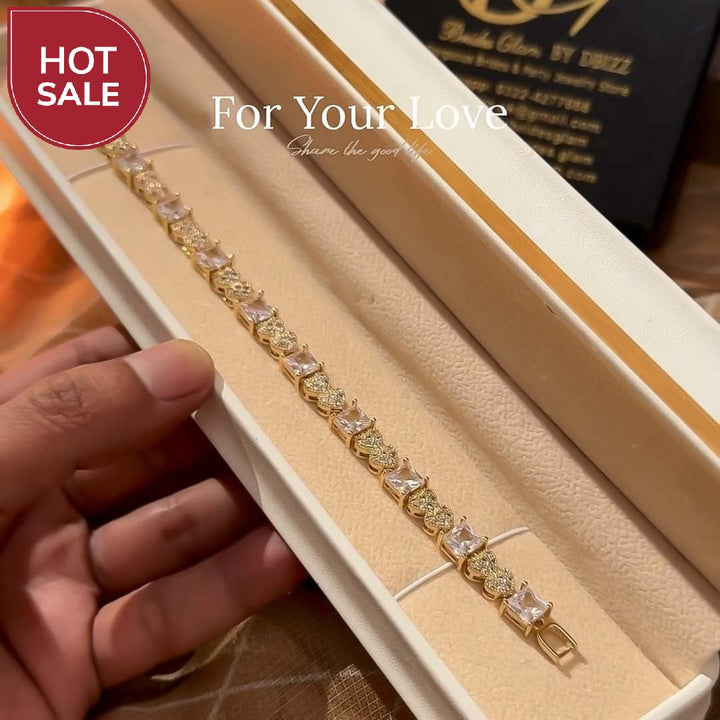Royal Radiant Heart Bracelet