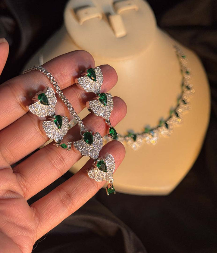 Emerald Crown Sparkle Set