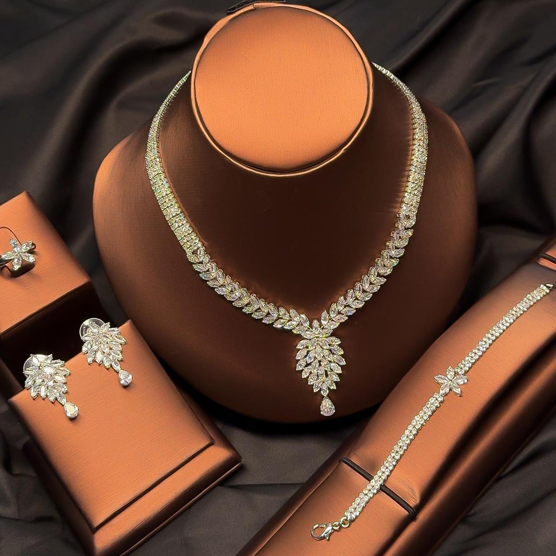 Leaf Zircon Set